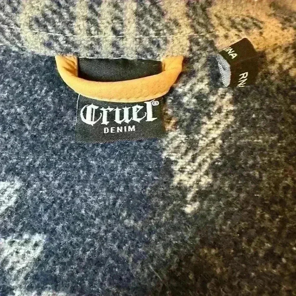 Cruel Denim Women’s Size Medium Gray Aztec Print Jacket Concho Buttons Western - Picture 10 of 12